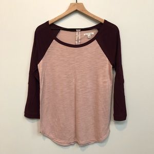 American Eagle Top